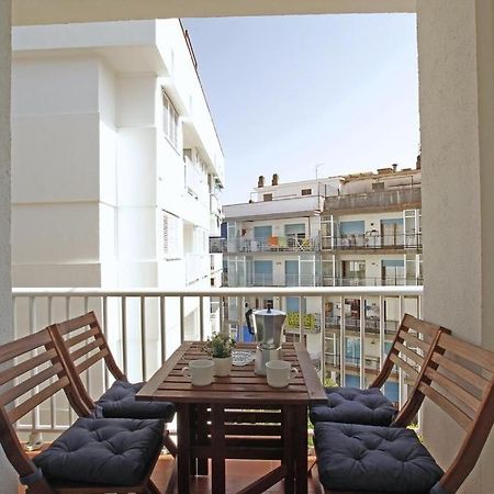 Warm Sands Apartment By Hello Homes Σίτζες Εξωτερικό φωτογραφία