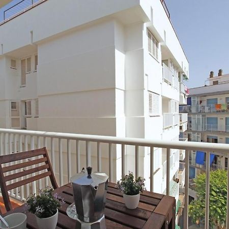 Warm Sands Apartment By Hello Homes Σίτζες Εξωτερικό φωτογραφία