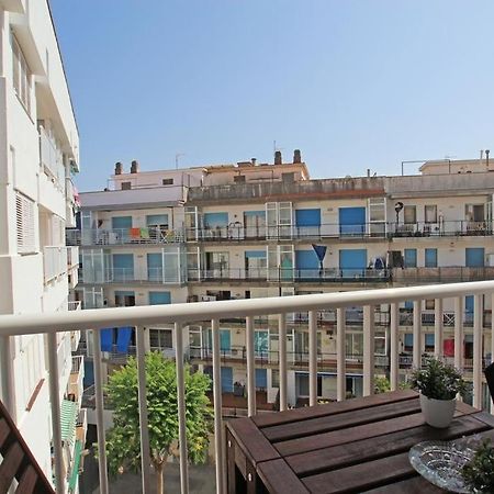 Warm Sands Apartment By Hello Homes Σίτζες Εξωτερικό φωτογραφία