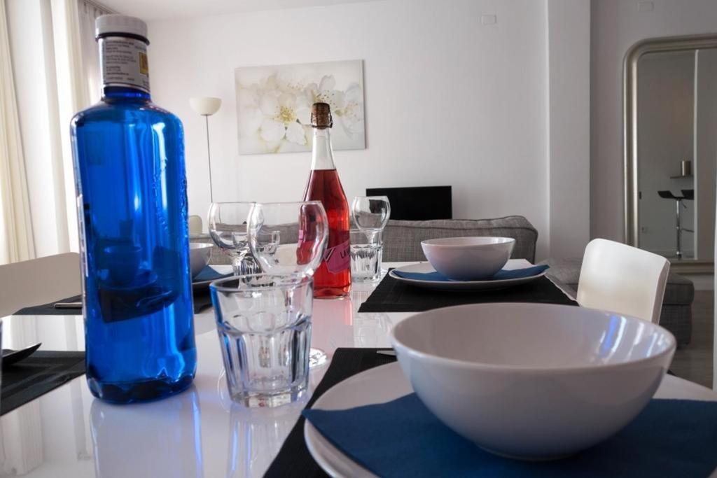 Warm Sands Apartment By Hello Homes Σίτζες Εξωτερικό φωτογραφία